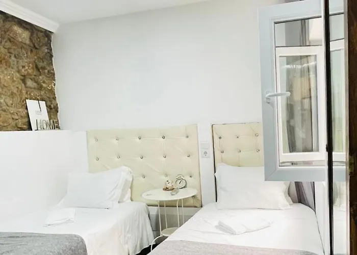 Vendégház Big House *